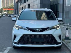 2.5LPHEV PremiumPLUS Edition - фото 1