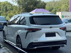2.5LPHEV PremiumPLUS Edition - фото 6