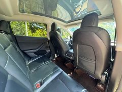 Tesla Model Y Edition - фото 12