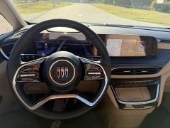 Buick GL8 Deluxe Edition - фото 12