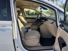 Buick GL8 Deluxe Edition - фото 15