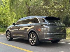 Li Auto L7 Pro - фото 4