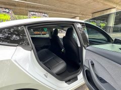 Tesla Model 3 Edition - фото 17