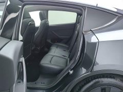Tesla Model Y Edition - фото 15