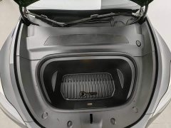 Tesla Model Y Edition - фото 6