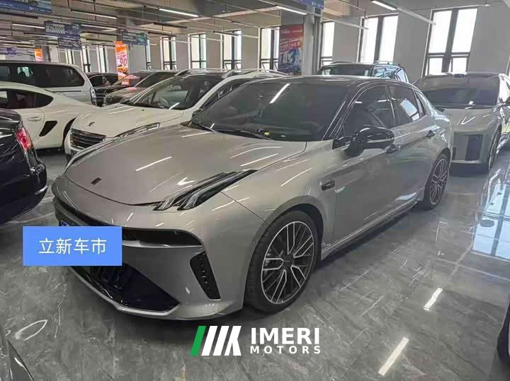Lynk & Co 03 2.0TD Ultra - автомобиль из Китая