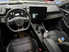 Lynk & Co 03 2.0TD Ultra - фото 3
