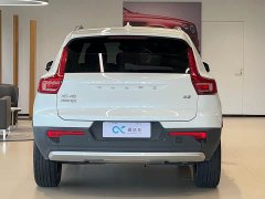 Volvo XC40 B3 Luxury Edition - фото 6