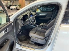 Volvo XC40 B3 Luxury Edition - фото 8
