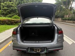 BYD L DM-i Smart Drive Edition 80KM Version - фото 14