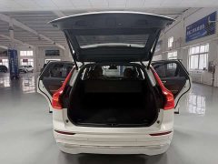Volvo XC60 B5 four-wheel drive Zhiyi luxury version - фото 16