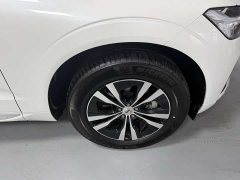 Volvo XC60 B5 four-wheel drive Zhiyi luxury version - фото 17