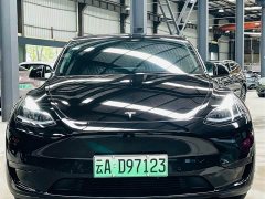 Tesla Model Y Edition - фото 2