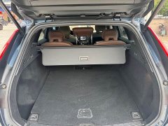 Volvo XC60 B5 AWDLuxury Edition - фото 11