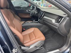 Volvo XC60 B5 AWDLuxury Edition - фото 14