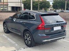 Volvo XC60 B5 AWDLuxury Edition - фото 4