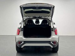 Lynk & Co 01 2.0T 2WD VersionPro Edition VI - фото 9
