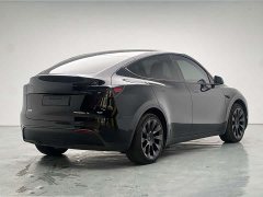 Tesla Model Y Edition - фото 5