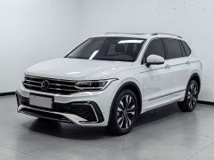 Volkswagen L 330TSI 2WDR-Line Edition - фото 1