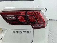 Volkswagen L 330TSI 2WDR-Line Edition - фото 11