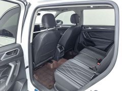 Volkswagen L 330TSI 2WDR-Line Edition - фото 15