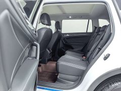 Volkswagen L 330TSI 2WDR-Line Edition - фото 16