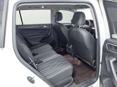 Volkswagen L 330TSI 2WDR-Line Edition - фото 17