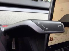 Tesla Model Y Edition - фото 9
