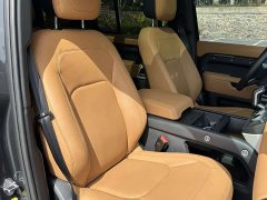 Land Rover 110 3.0T P400 Edition - фото 9