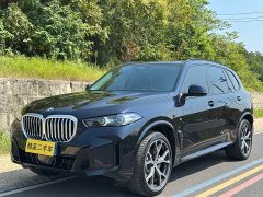 BMW X5 xDrive 30Li Deluxe VersionM - фото 1