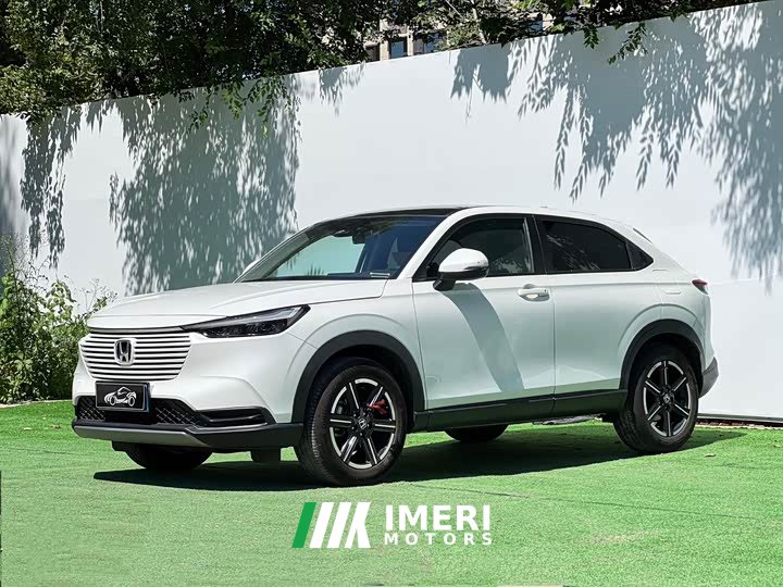 Wuling 1.5L CVT Edition - автомобиль из Китая