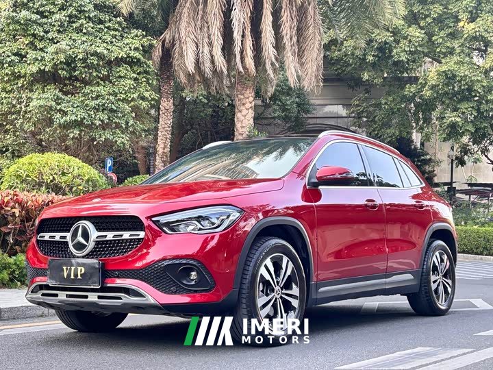 Mercedes-Benz GLA 200 - автомобиль из Китая