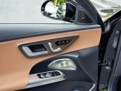 Mercedes-Benz E 300 L Luxury Version - фото 16