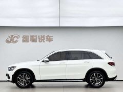 Mercedes-Benz GLC 300 L 4MATIC Version - фото 3
