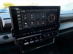 Volkswagen HUMMER EV - фото 15