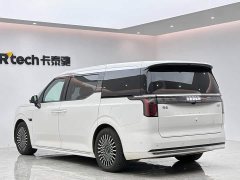 Zeekr 009 EditionAWD 108kWh - фото 3