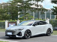 Changan UNI-V 1.5T Premium Version - фото 1