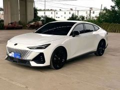 Changan UNI-V 1.5T Premium Version - фото 1