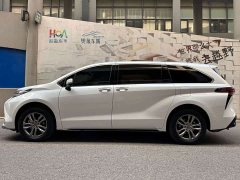 Tank SIENNA 2.5L AWDLuxury Edition - фото 3