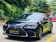 Lexus ES 200 Edition - фото 1