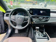 Lexus ES 200 Edition - фото 15