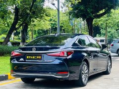 Lexus ES 200 Edition - фото 5