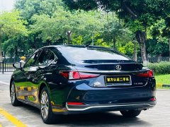 Lexus ES 200 Edition - фото 6