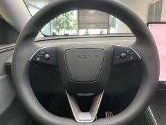 Tesla Model Y Edition - фото 18