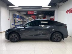 Tesla Model Y Edition - фото 4