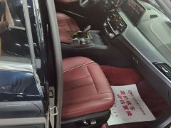 BMW 5 Series 530Li Leading M Sports Package - фото 9