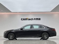 Mercedes-Benz E 300 L Luxury Version - фото 2