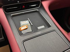 AITO M8 EV Max Long Range Edition (192) - фото 17