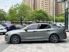 Lynk & Co 03 1.5TD DCT Edition - фото 5