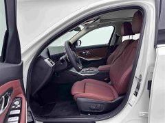 BMW 3 325Li M - фото 19